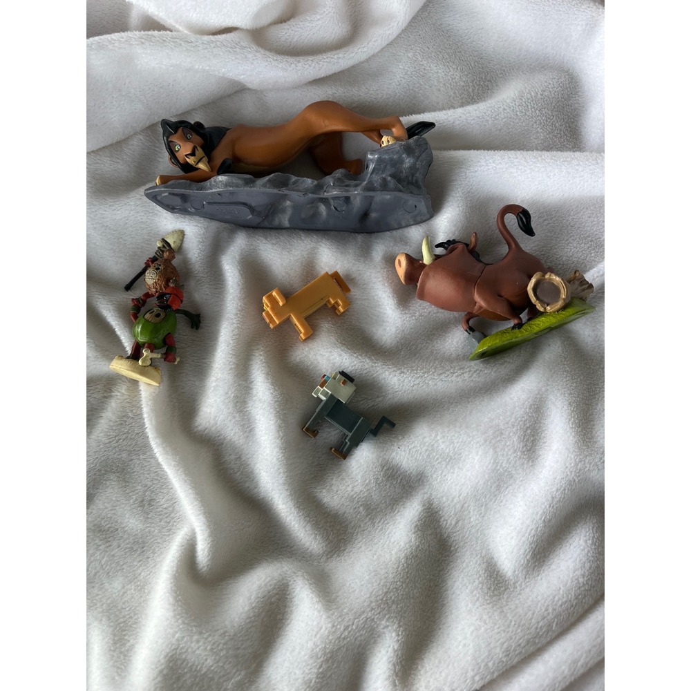 Disney Lion King Figurine Lot Scar Pumbaa Rafiki Simba Action Figures Toy Set
